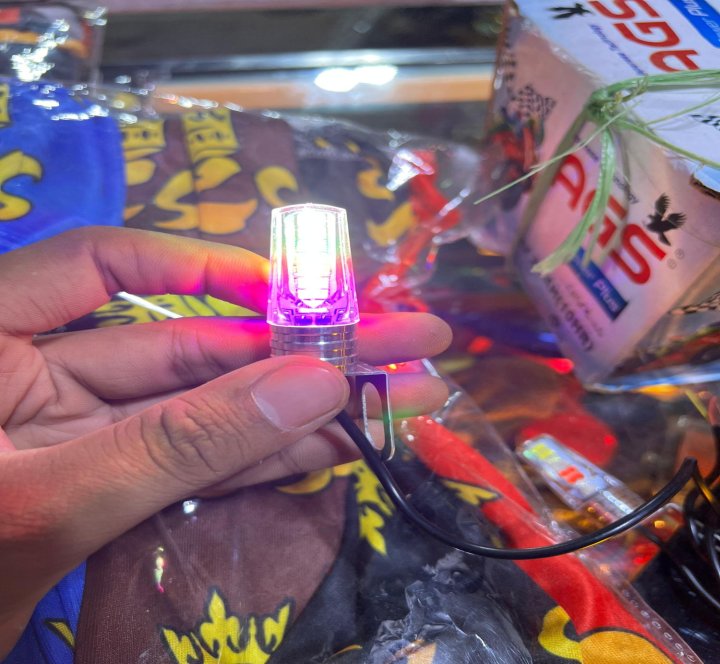 High Brightness Dual-Color LED Signal / Park Light for Bikes & Cars 